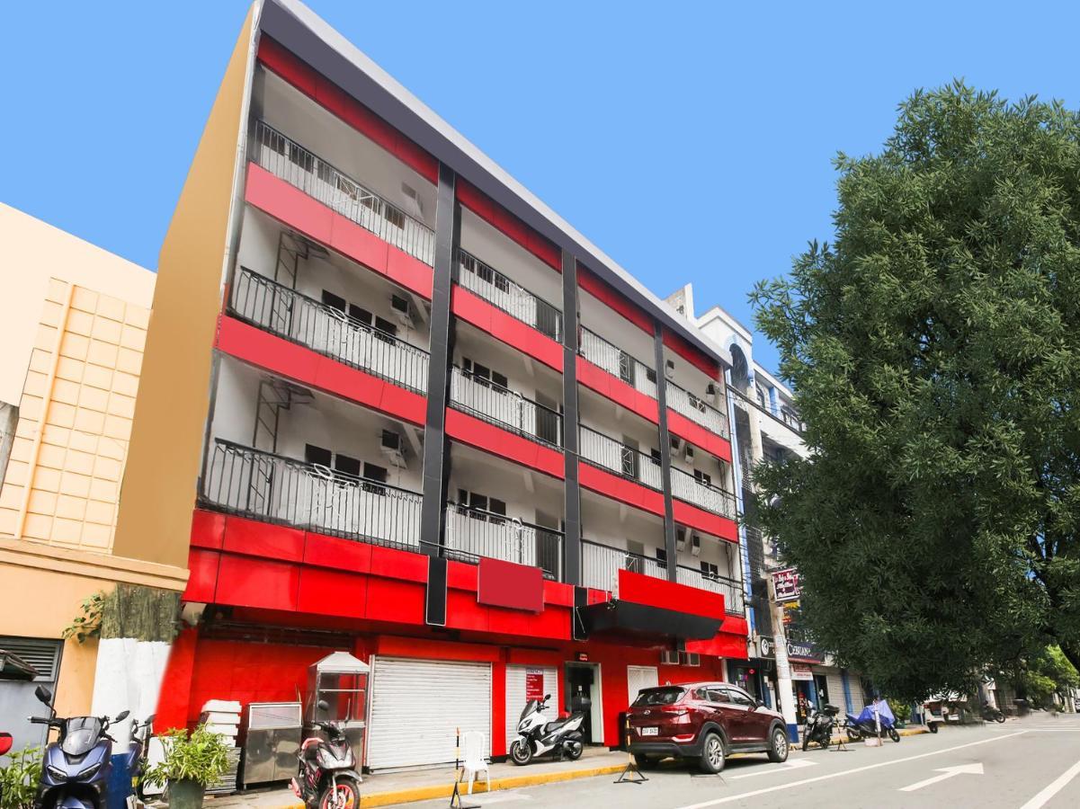 مانيلا Oyo 895 Golden Majestic Pension Inn المظهر الخارجي الصورة