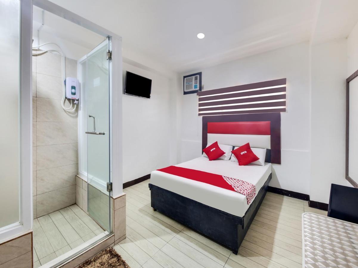مانيلا Oyo 895 Golden Majestic Pension Inn المظهر الخارجي الصورة